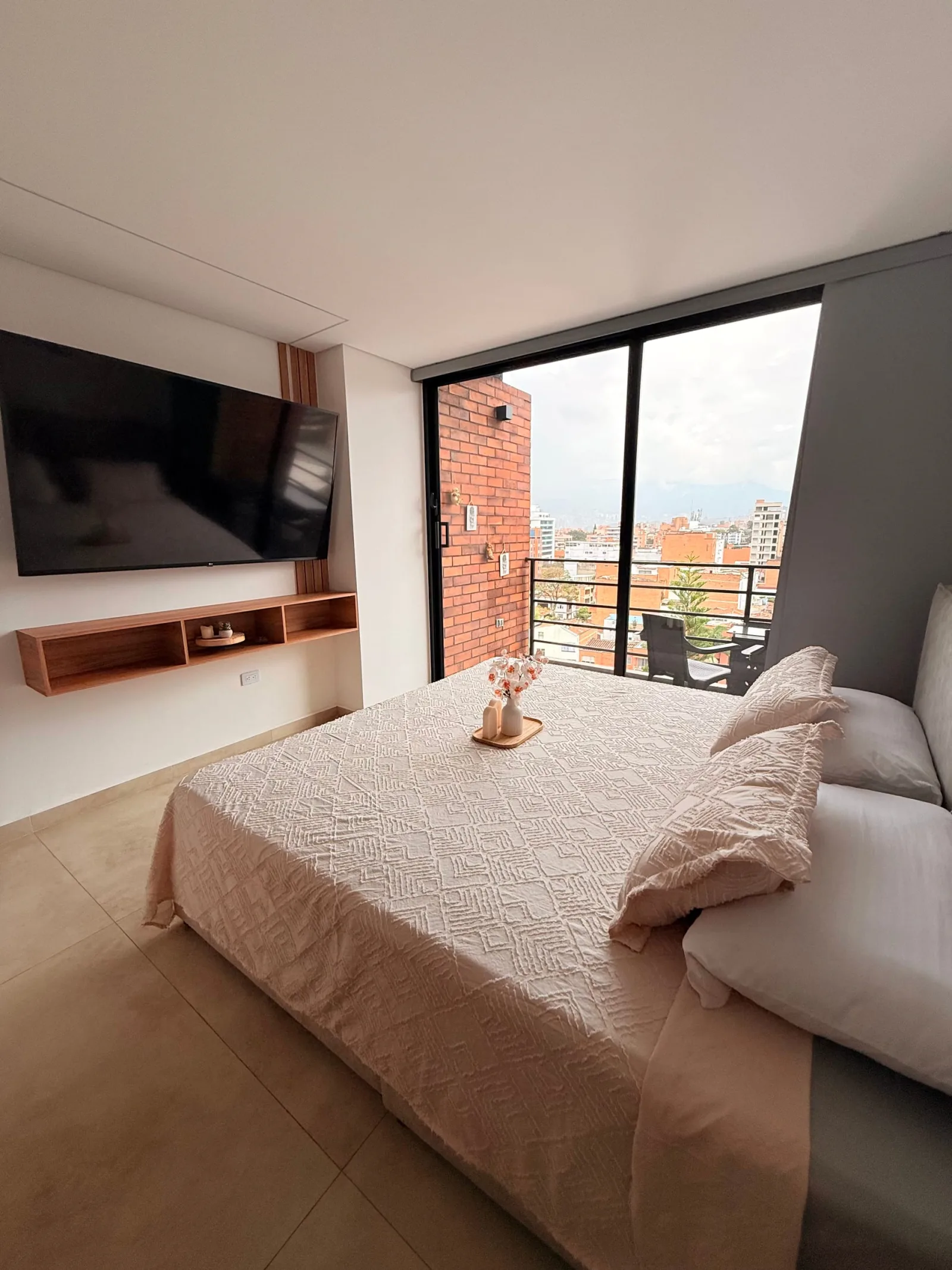 Loft 6