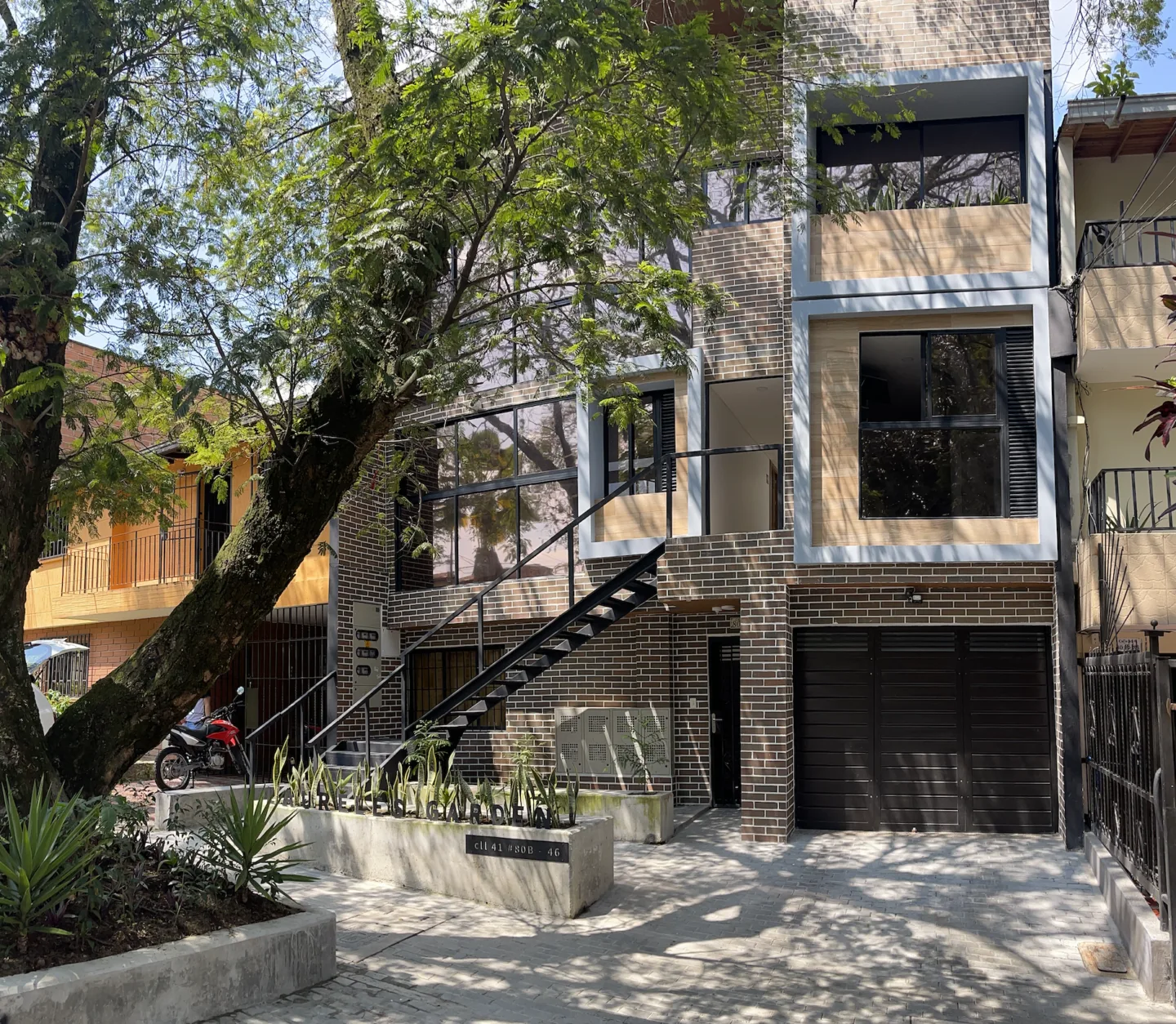 Laureles Garden 1